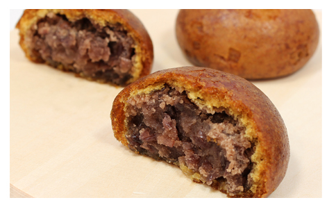 KARINTO MANJU  (Japanese Crispy Bean Cake)